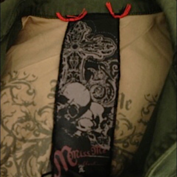 Miss me Jacket - Picture 3 of 3